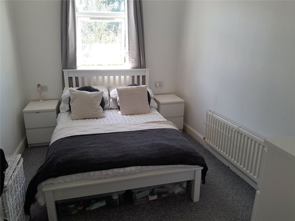 Additional image 9 of 1 bed flat for saleTamworth Road, Kingsbury, Tamworth B78