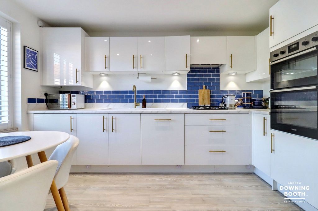 Additional image 8 of 3 bed town house for saleGee Close, Lichfield WS14