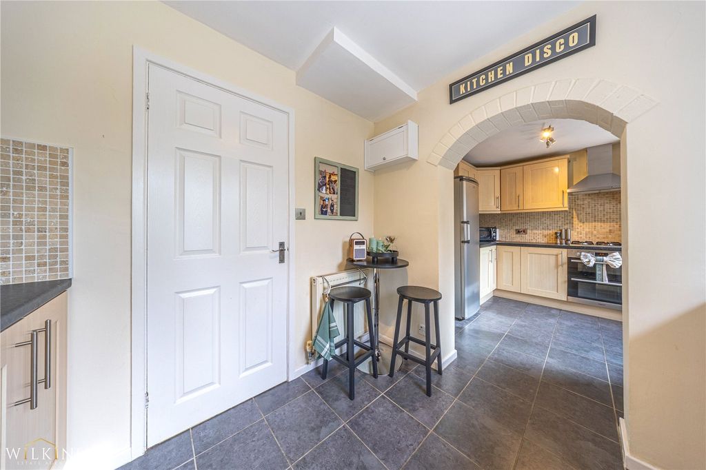 Additional image 8 of 3 bed detached house for saleDosthill Road, Two Gates, Tamworth, Staffordshire B77