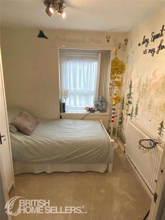 Additional image 11 of 3 bed flat for salePluto Close, Leicester, Leicestershire LE2