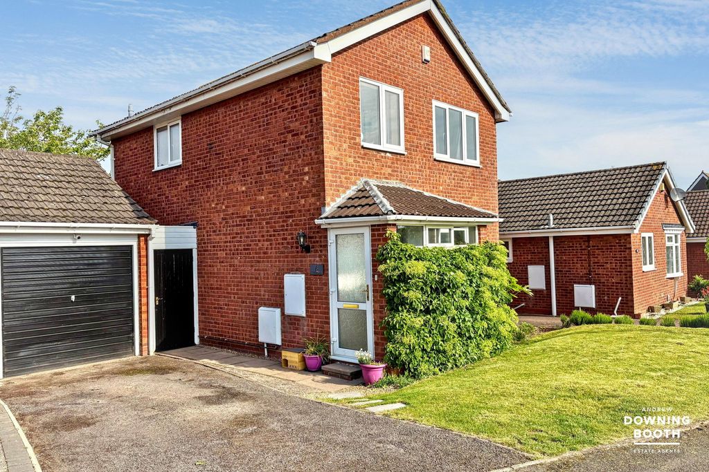Additional image 25 of 3 bed detached house for saleCornfield Drive, Lichfield WS14