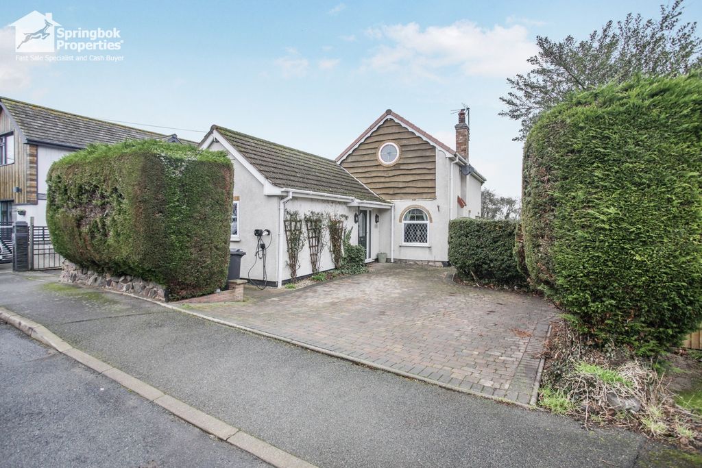 4 bed detached house for saleRoseway, Stoke Golding, Nuneaton, Warwickshire CV13
