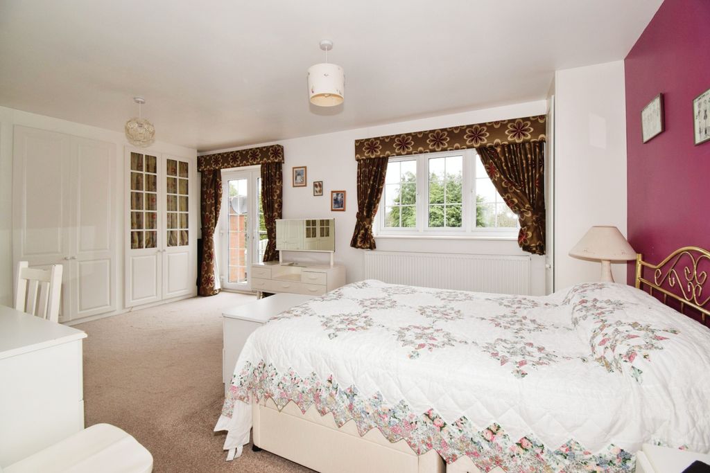 Additional image 20 of 3 bed detached house for saleThe Oval, Oadby, Leicester, Leicestershire LE2