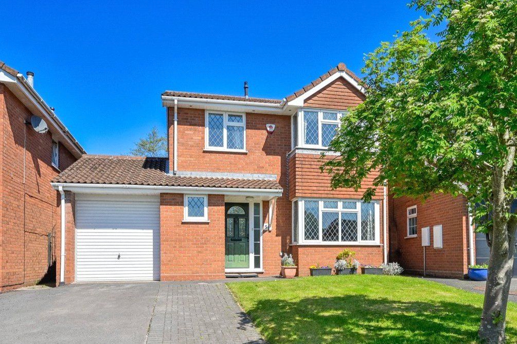 4 bed detached house for saleKeld Avenue, Stafford, Staffordshire ST17