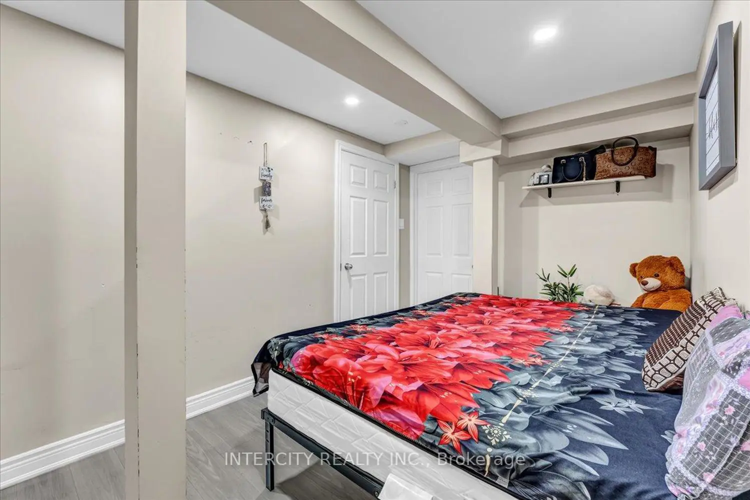Additional image 14 of 6 Hedley Court