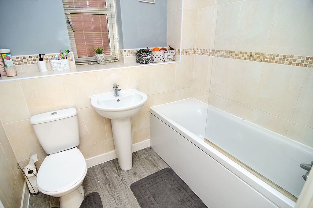 Additional image 17 of 4 bed detached house for saleOakdene Close, Hednesford, Cannock WS12