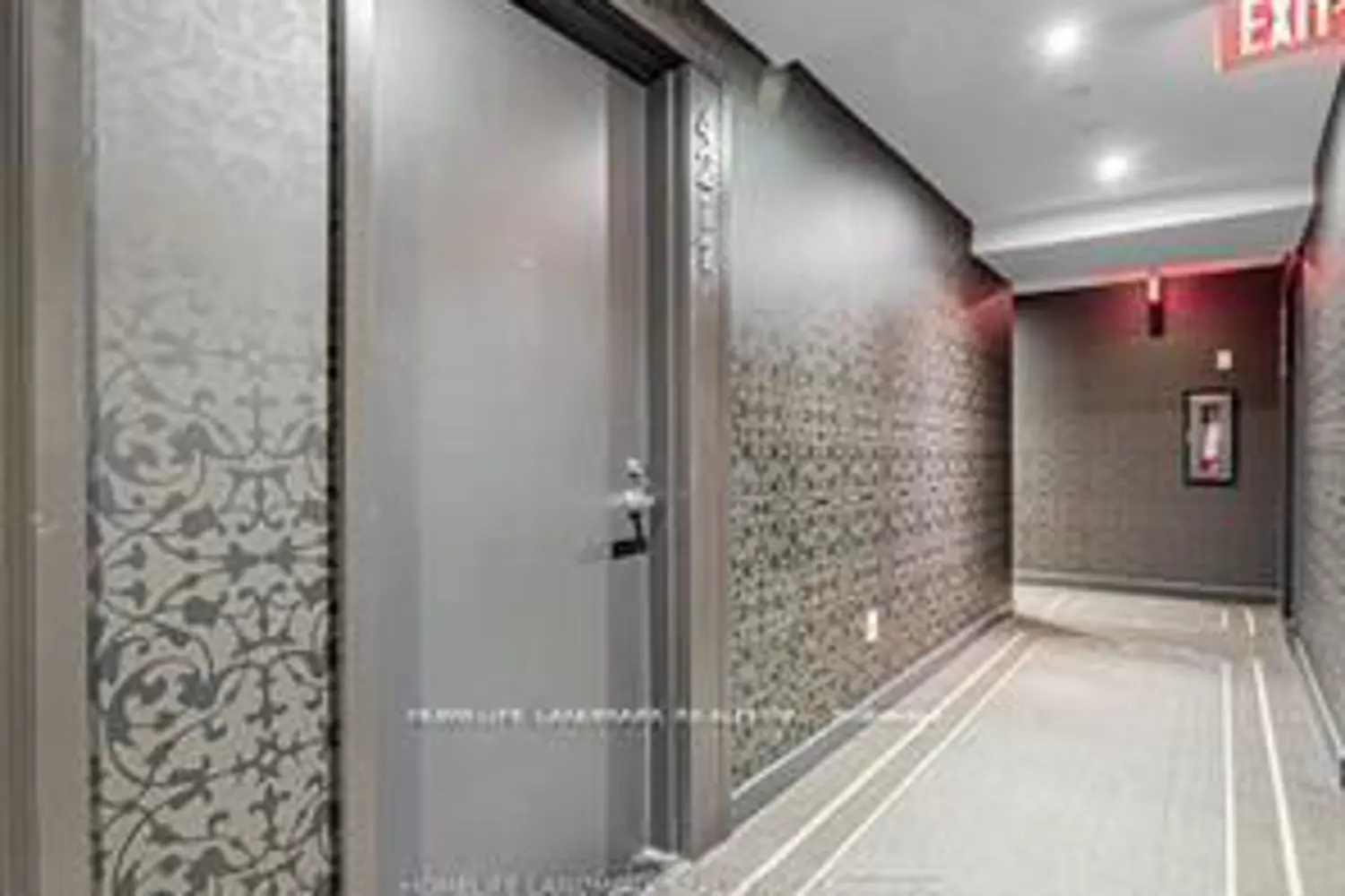 Additional image 15 of 197 Yonge Street 4211