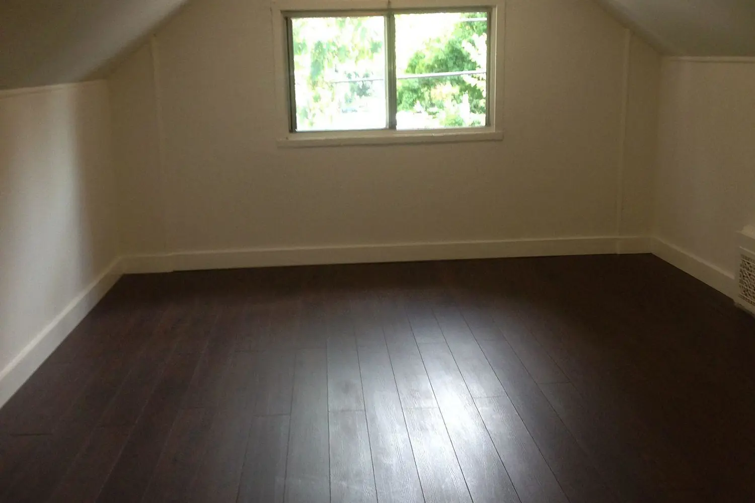 Additional image 9 of 360A Lawrence Avenue