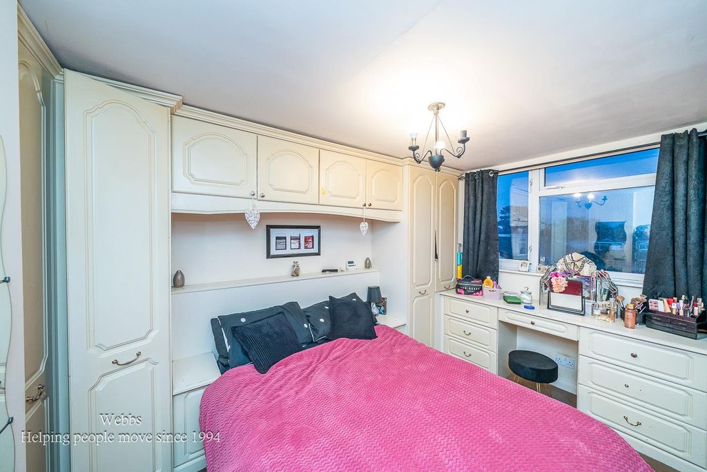 Additional image 6 of 3 bed semi-detached house for saleOrchard Avenue, Cannock WS11