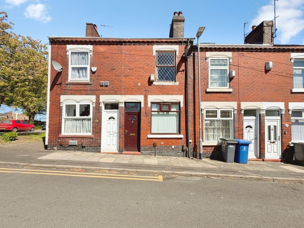 3 bed terraced house for saleDerwent Street, Stoke-On-Trent, Staffordshire ST1