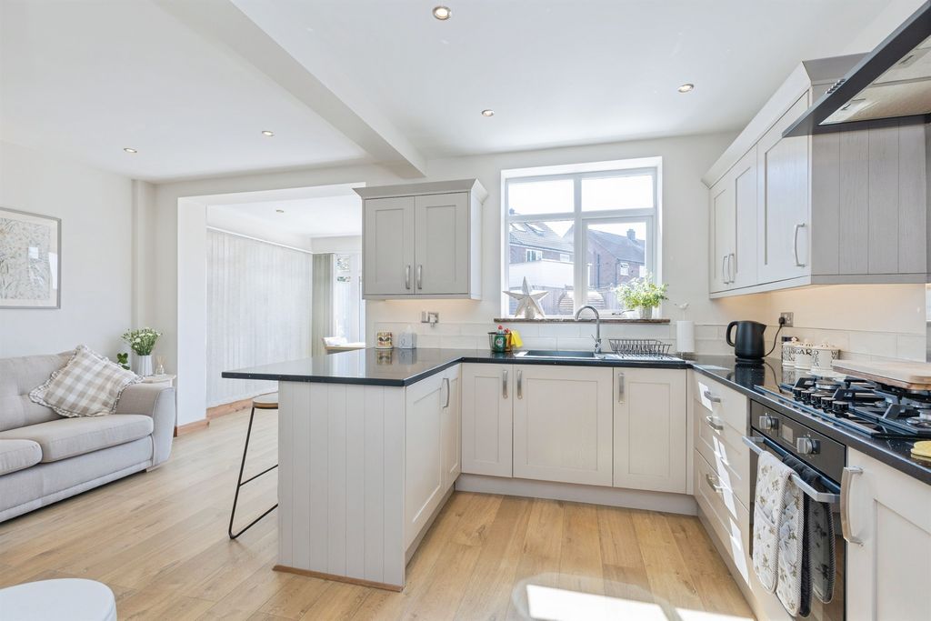 Additional image 15 of 3 bed semi-detached house for saleHall Road, Scraptoft, Leicester LE7