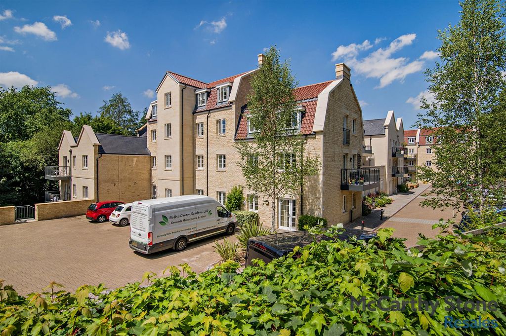 Additional image 2 of 1 bed flat for saleLambrook Court, Gloucester Road, Larkhall, Bath BA1
