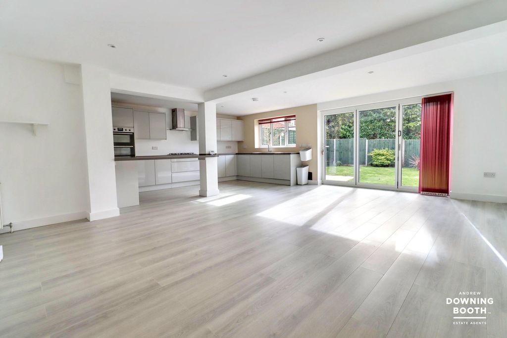 Additional image 3 of 3 bed detached house for saleTerry Close, Lichfield WS13