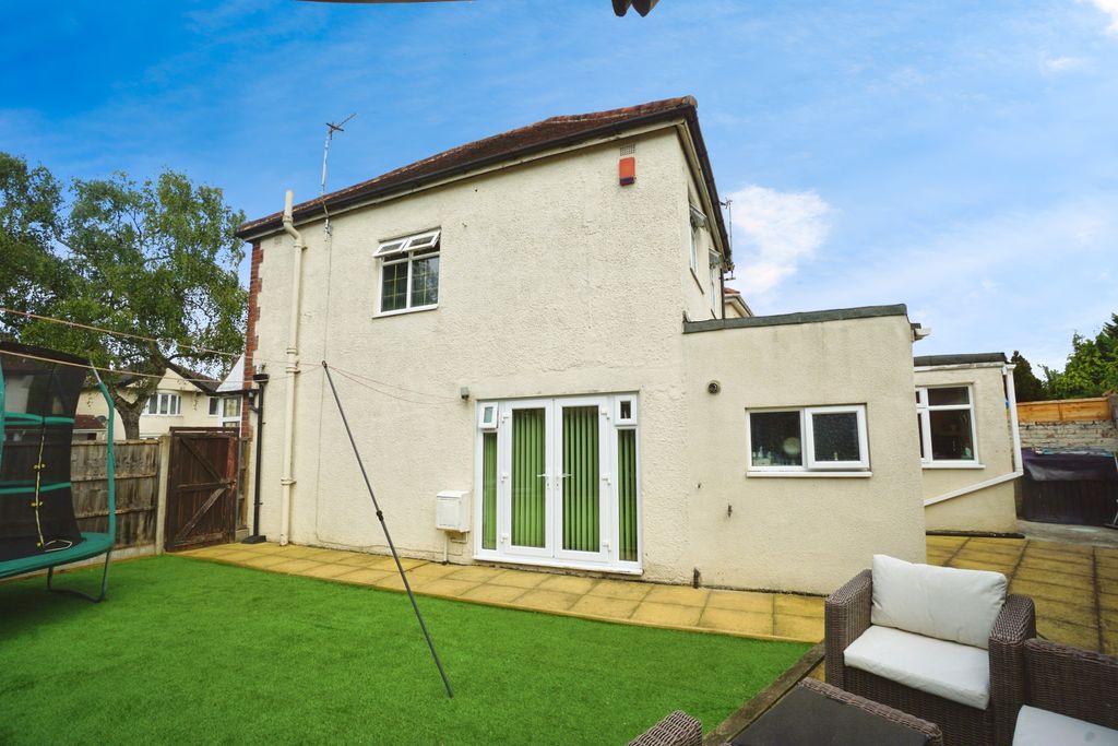 Additional image 4 of 3 bed detached house for saleRowan Crescent, Bradmore, Wolverhampton WV3