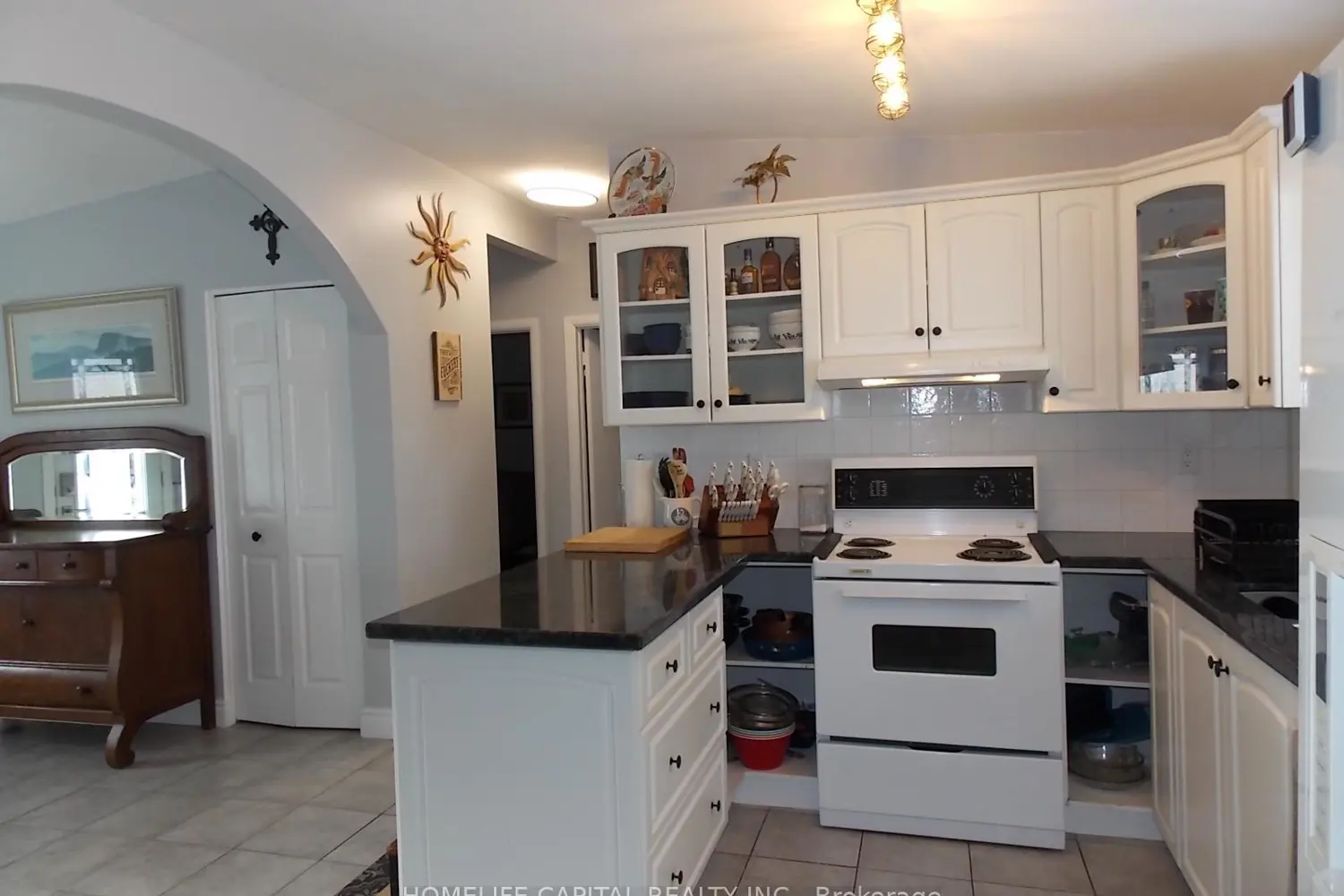 Additional image 3 of 2515 Gravelle Crescent