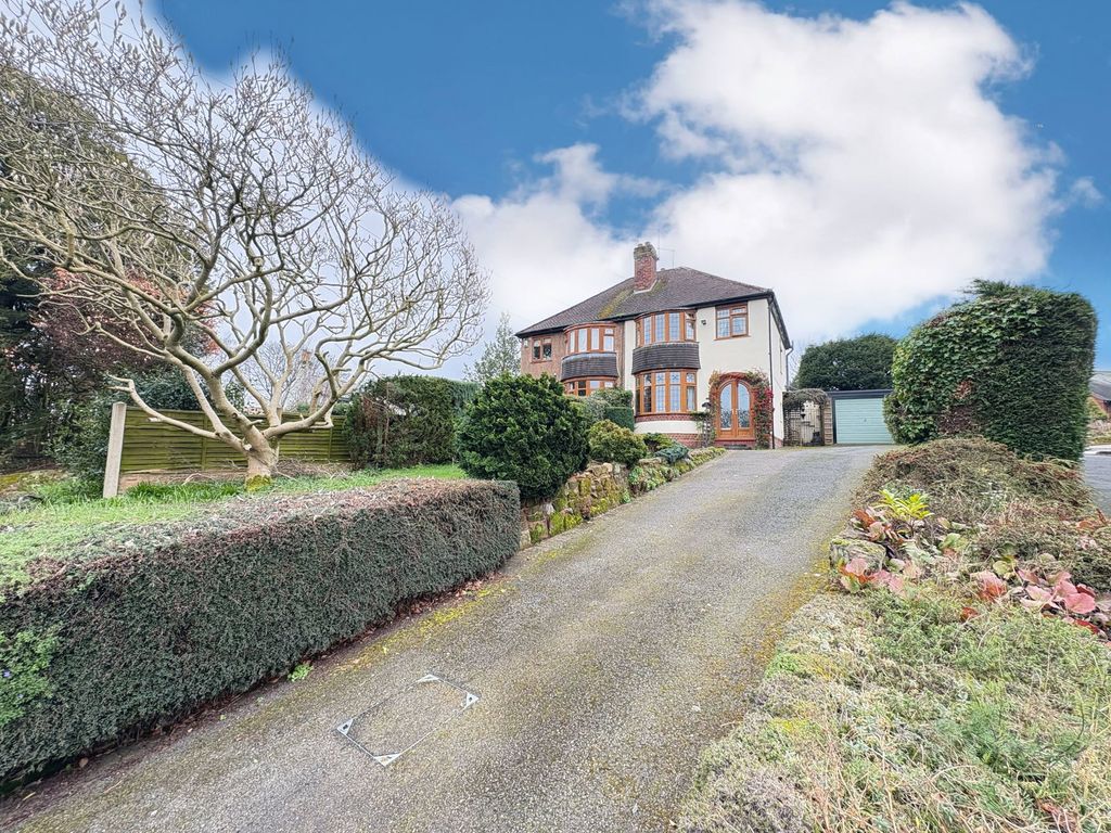 3 bed semi-detached house for saleBilbrook Road, Codsall, Wolverhampton WV8