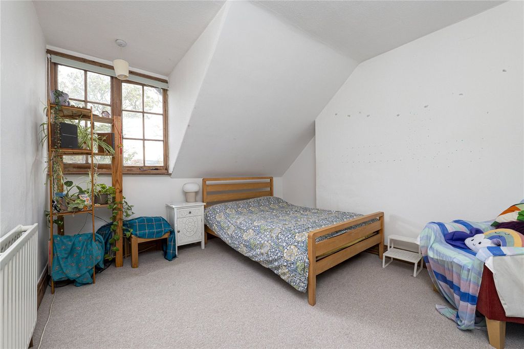 Additional image 10 of 5 bed terraced house for saleVictoria Park Road, Stoneygate, Leicester LE2