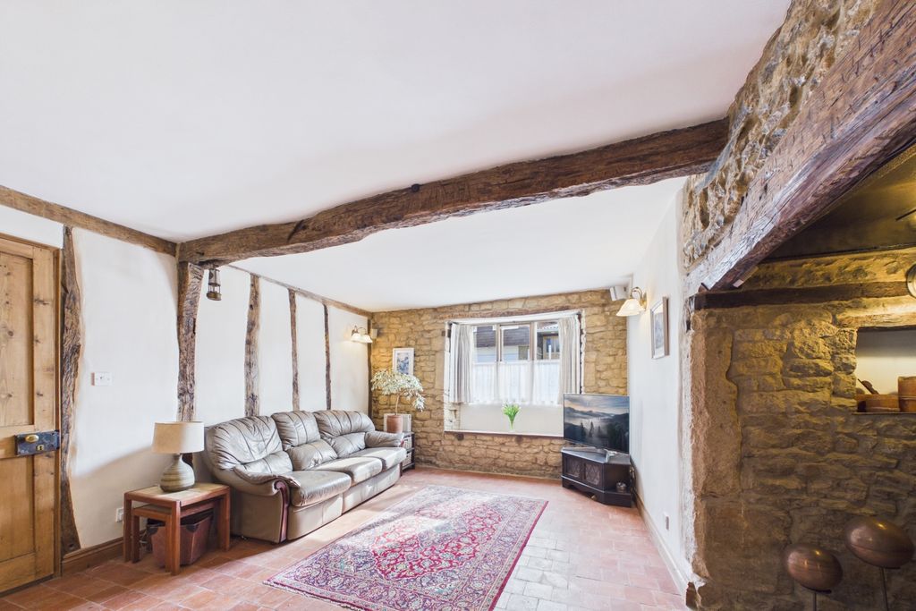 Additional image 9 of 3 bed cottage for saleMain Street, Belmesthorpe, Stamford, Lincolnshire PE9
