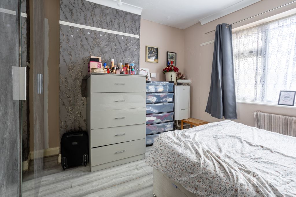 Additional image 15 of 3 bed semi-detached house for salePetworth Drive, Leicester, Leicestershire LE3