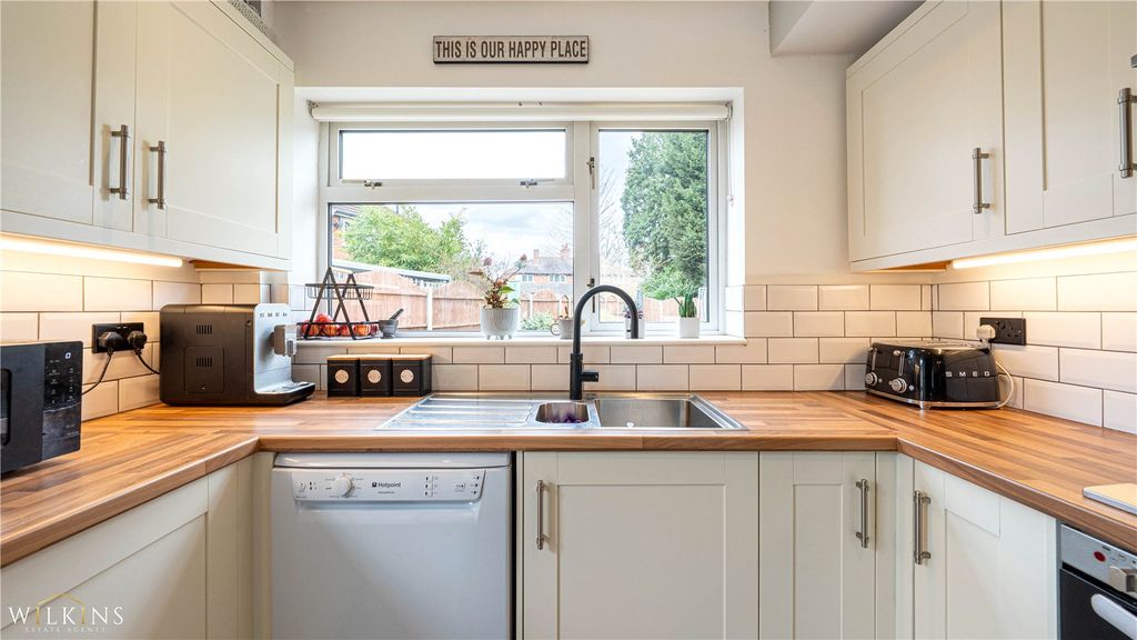 Additional image 9 of 3 bed semi-detached house for saleYenton Close, Tamworth, Staffordshire B78