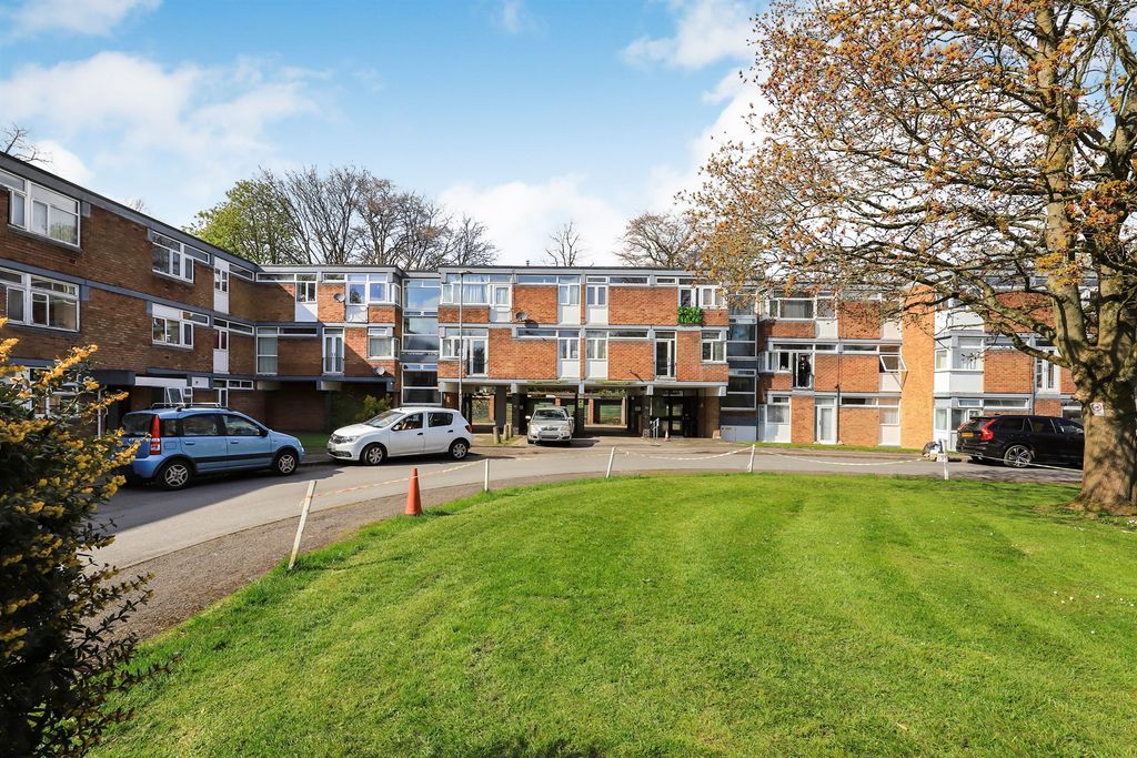 Additional image 12 of 2 bed flat for saleNewbridge Crescent, Wolverhampton WV6