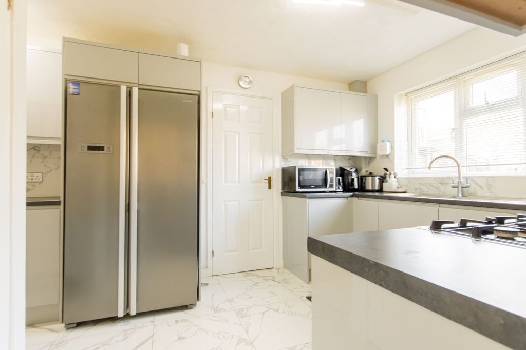 Additional image 5 of 4 bed detached house for saleWoodhead Close, Stamford PE9