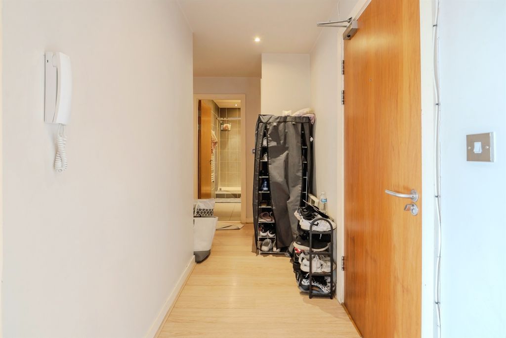 Additional image 8 of 2 bed flat for saleLee Circle, Leicester LE1