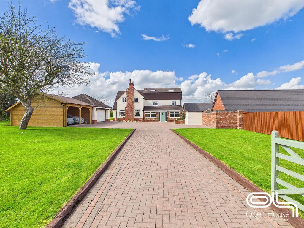 Additional image 25 of 5 bed detached house for saleApple Tree Farm, Levedale, Stafford ST18