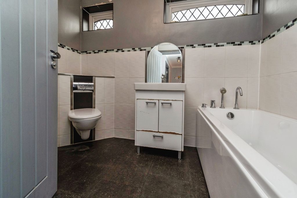 Additional image 35 of 3 bed semi-detached house for saleJubilee Close, Great Wyrley, Walsall, Staffordshire WS6