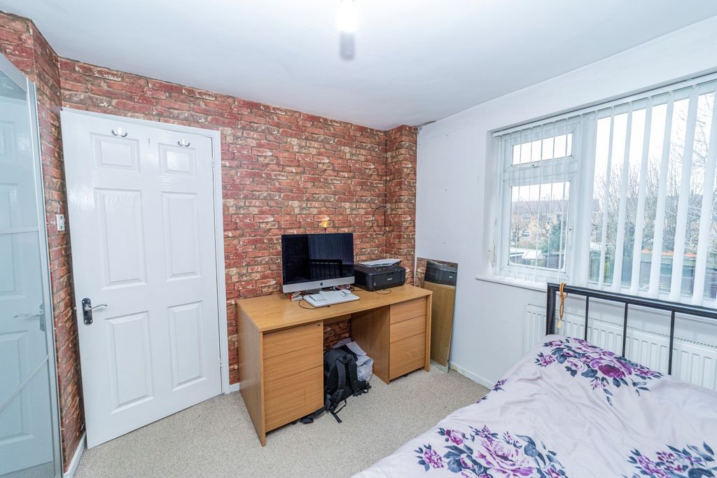 Additional image 30 of 4 bed semi-detached house for saleOriel Drive, Syston, Leicester LE7