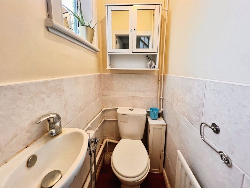 Additional image 8 of 3 bed semi-detached house for saleBladon Street, Burton-On-Trent, Staffordshire DE15