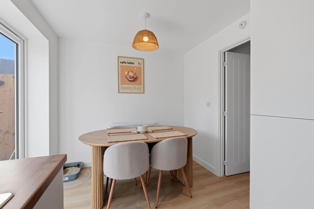 Additional image 7 of 2 bed semi-detached house for saleBurgess Close, Burbage, Hinckley LE10