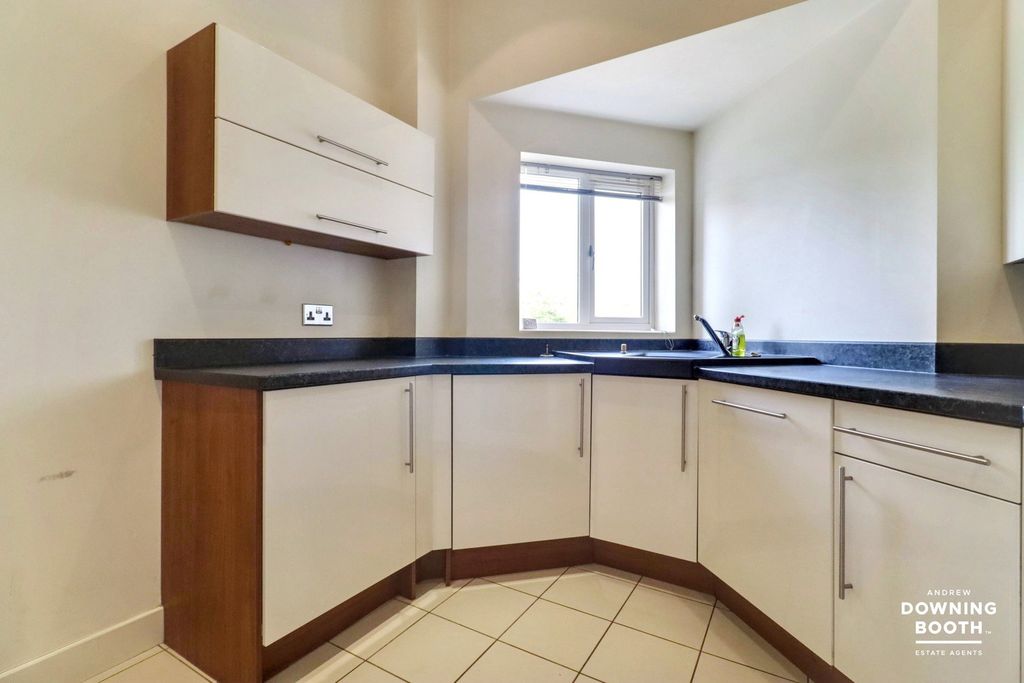 Additional image 3 of 2 bed flat for saleLevetts Gate, Station Road, Lichfield WS13