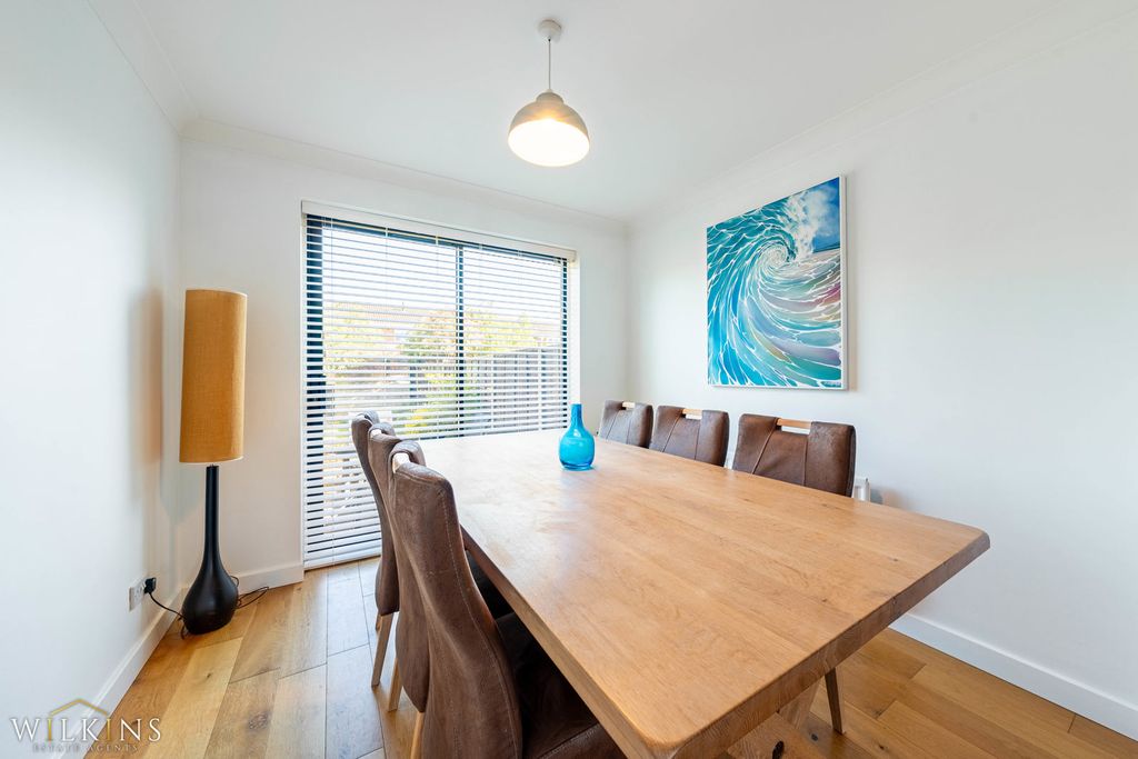 Additional image 6 of 4 bed detached house for saleDevonshire Drive, Tamworth, Staffordshire B78