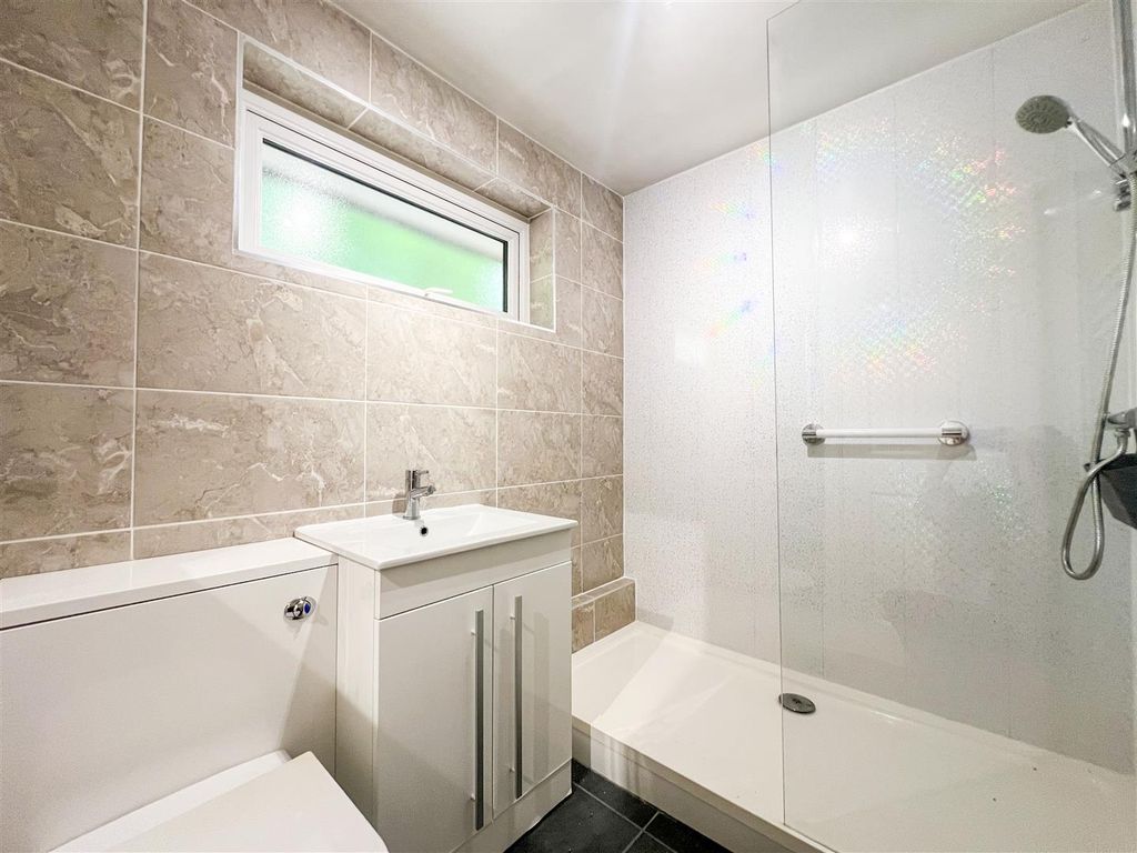 Additional image 4 of 2 bed bungalow for saleWestwood Road, Leek ST13
