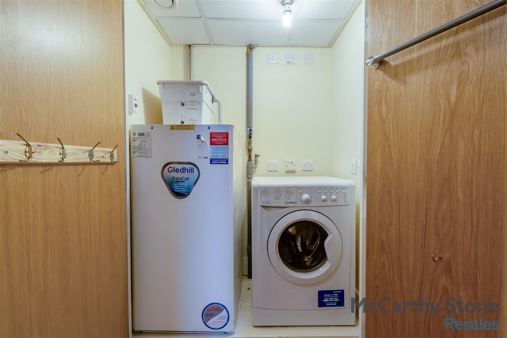 Additional image 22 of 1 bed flat for saleWolsey Court, Knighton Park Road, Leicester LE2