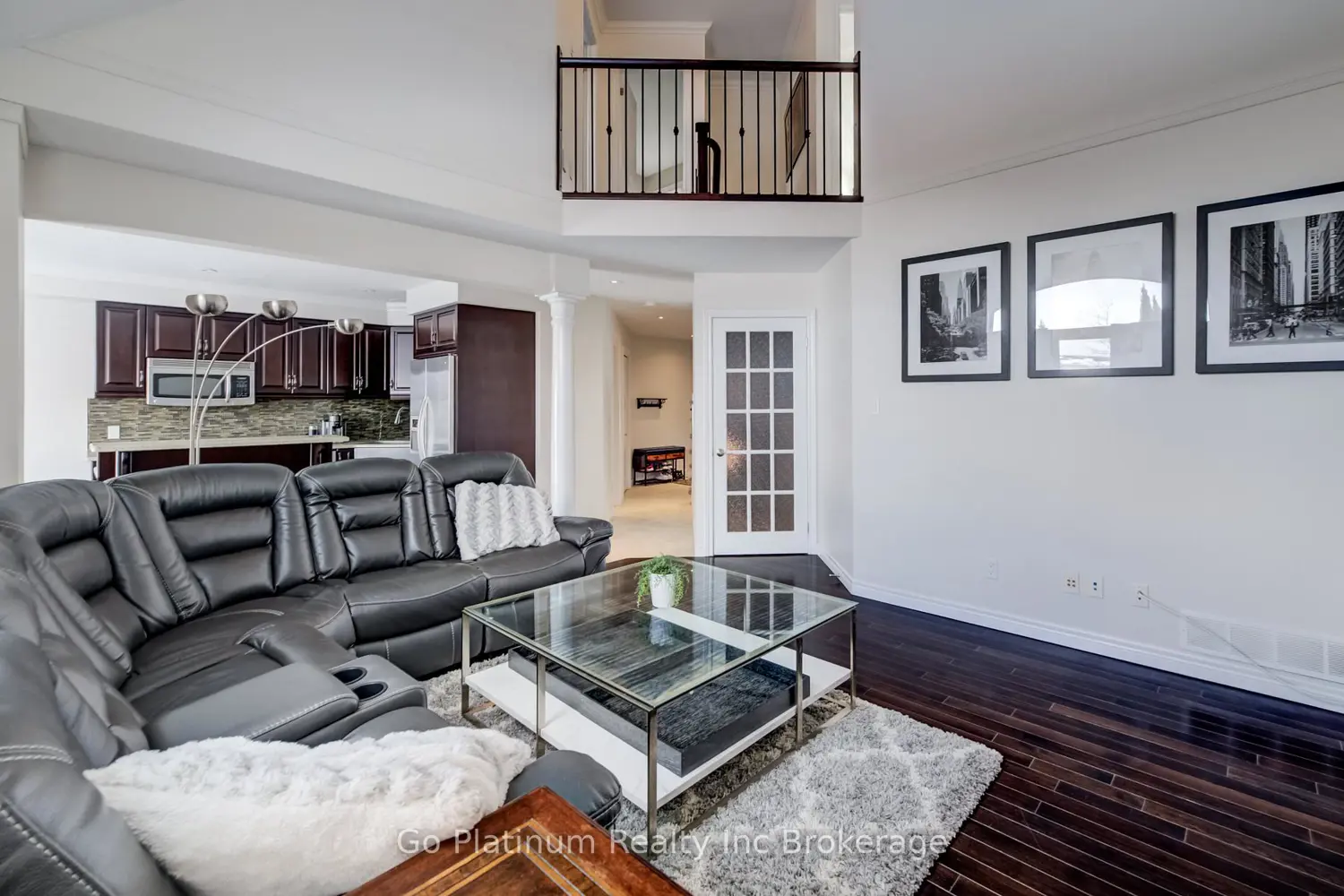 Additional image 4 of 739 Frontenac Crescent