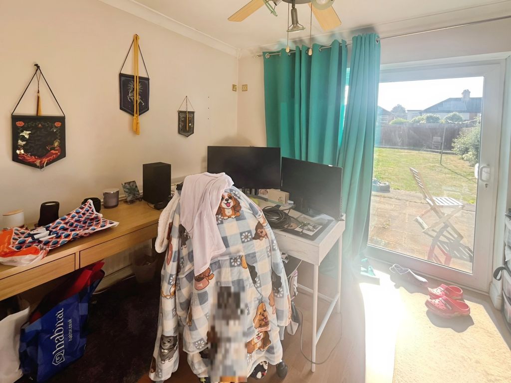 Additional image 5 of 3 bed semi-detached house for saleStonehill Avenue, Birstall, Leicester LE4