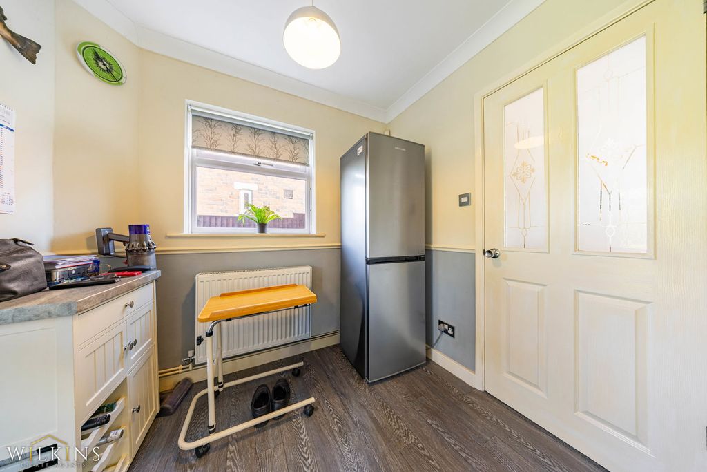 Additional image 4 of 2 bed semi-detached house for saleBailey Avenue, Hockley, Tamworth, Staffordshire B77