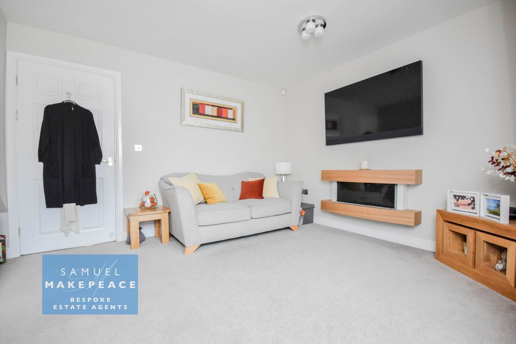 Additional image 4 of 3 bed semi-detached house for saleWaters Edge Close, Newcastle-Under-Lyme ST5