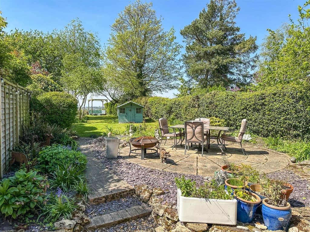 Additional image 14 of 4 bed semi-detached house for saleCallow Hill, Brinkworth, Chippenham SN15