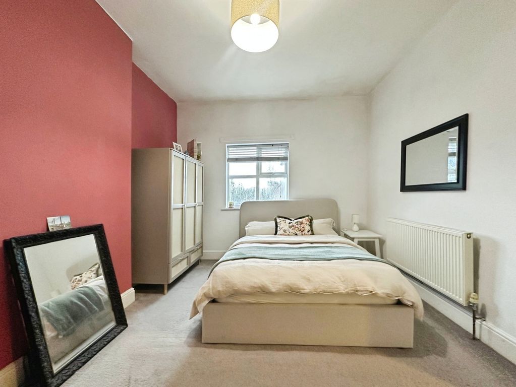 Additional image 15 of 4 bed end terrace house for saleBroad Lane, Finchfield, Wolverhampton WV3