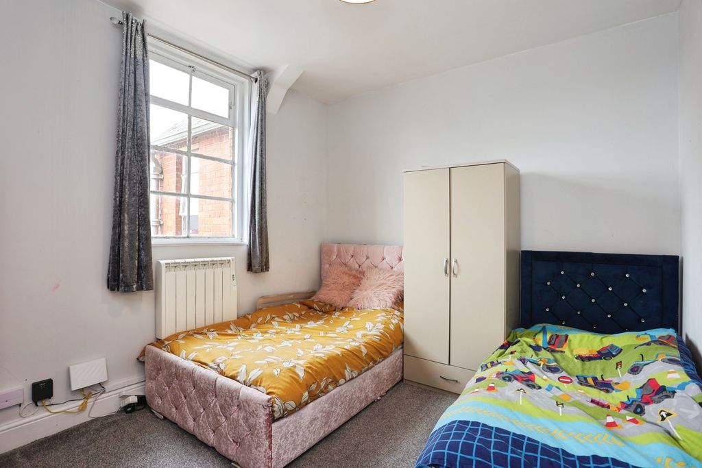 Additional image 12 of 2 bed flat for saleGrosvenor Gate, Leicester, Leicestershire LE5