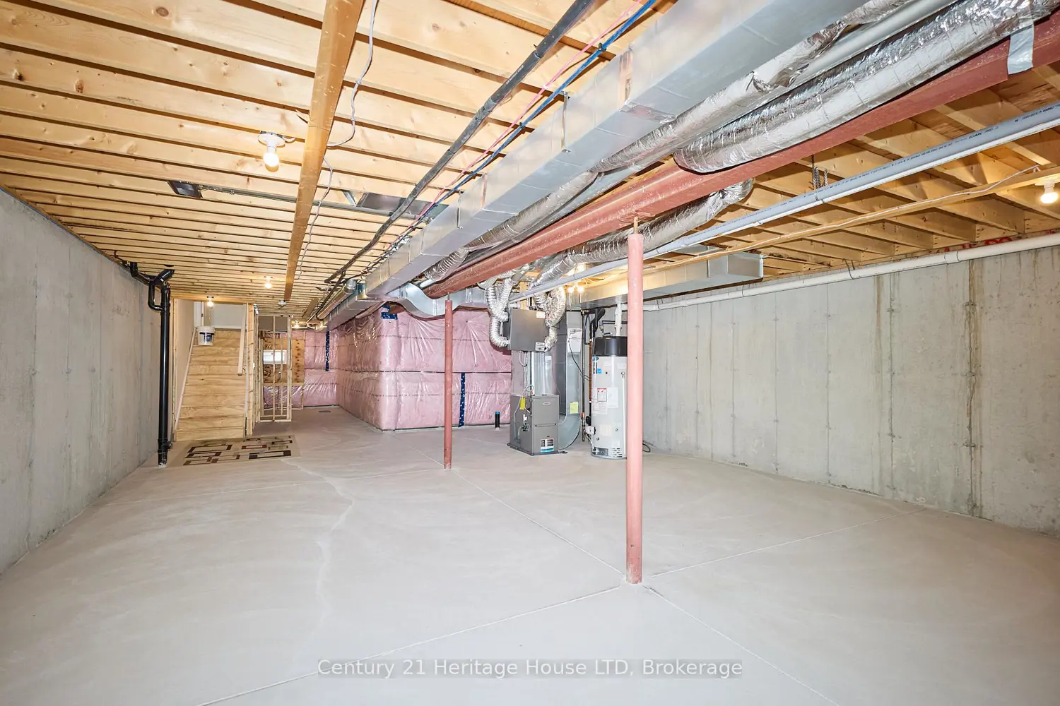 Additional image 12 of 427 Williams Crescent