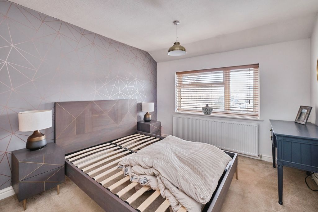 Additional image 18 of 4 bed semi-detached house for saleSpring Road, Lichfield, Staffordshire WS13