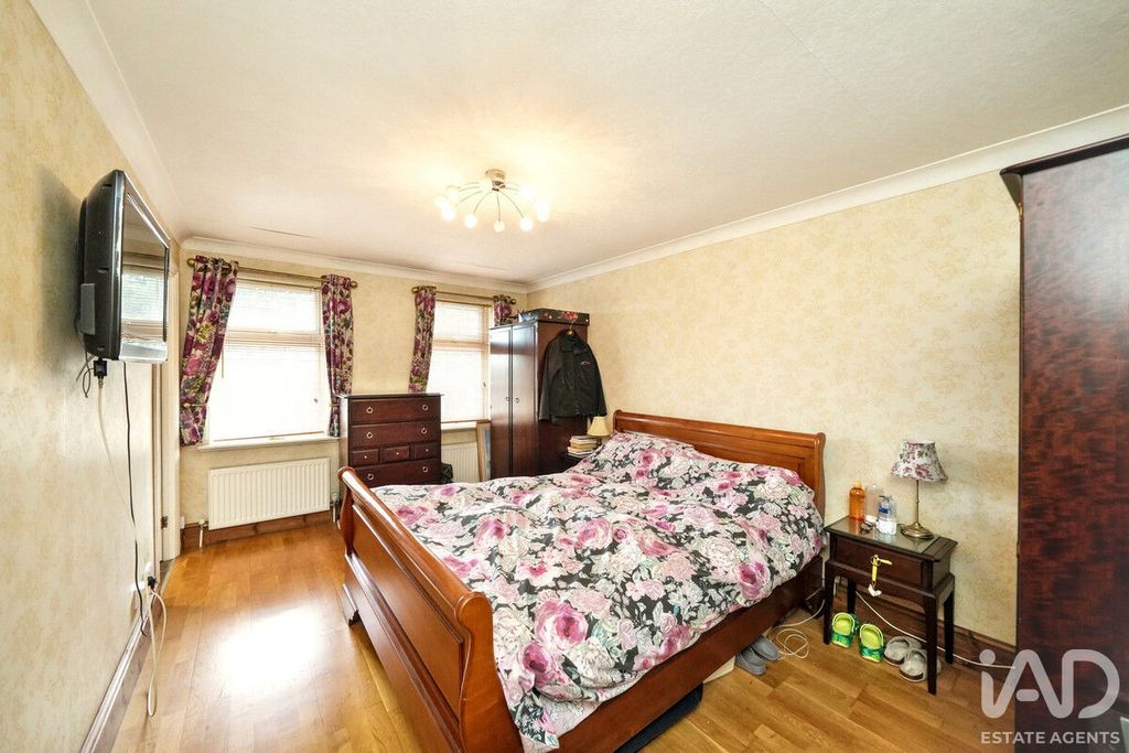 Additional image 7 of 4 bed detached house for saleThe Holloway, Dudley DY3