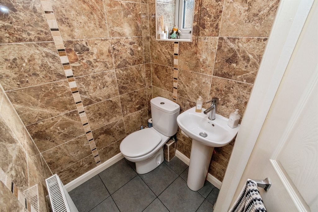 Additional image 8 of 4 bed detached house for saleStation Street, Cheslyn Hay, Walsall WS6