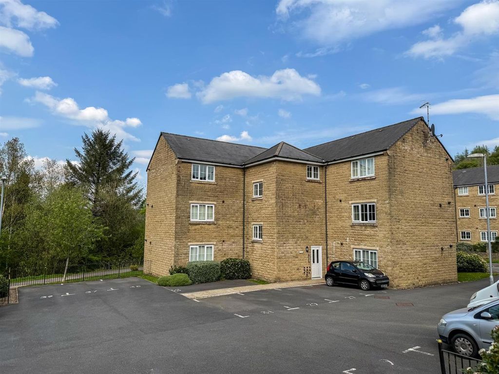 Additional image 12 of 2 bed flat for saleWyatville Avenue, Buxton SK17