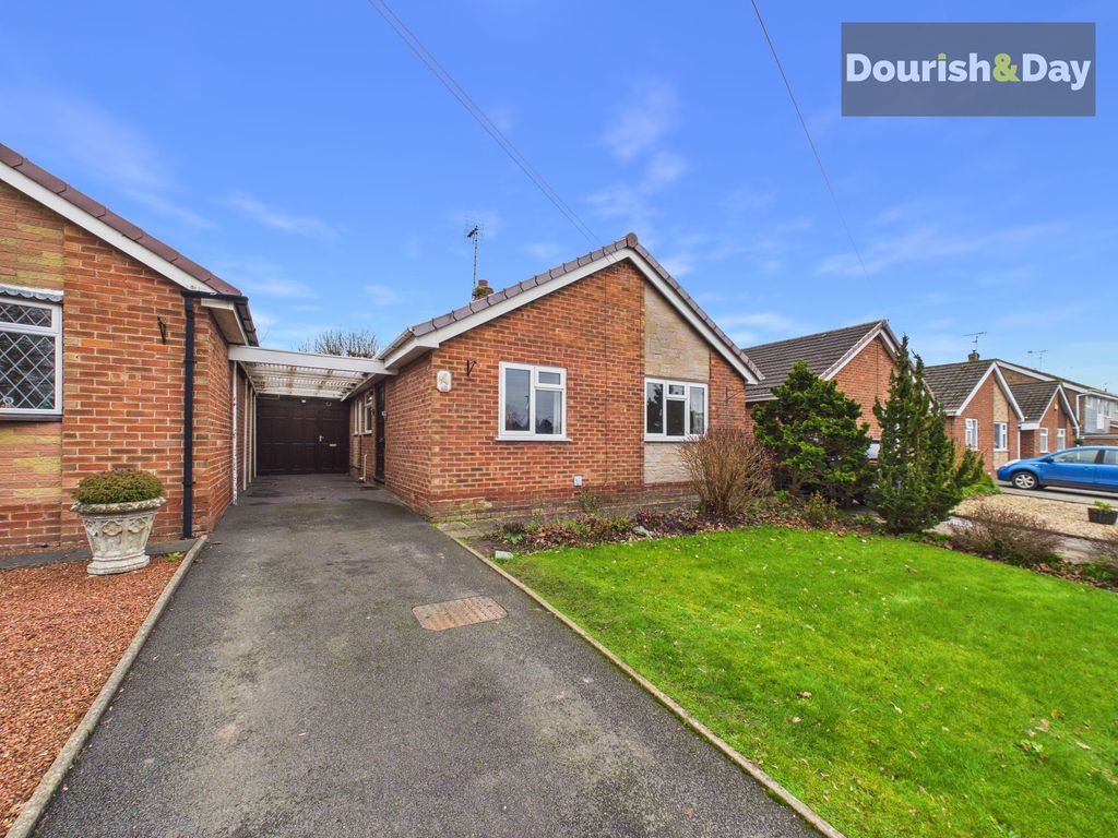 2 bed detached bungalow for saleDowning Gardens, Stone ST15