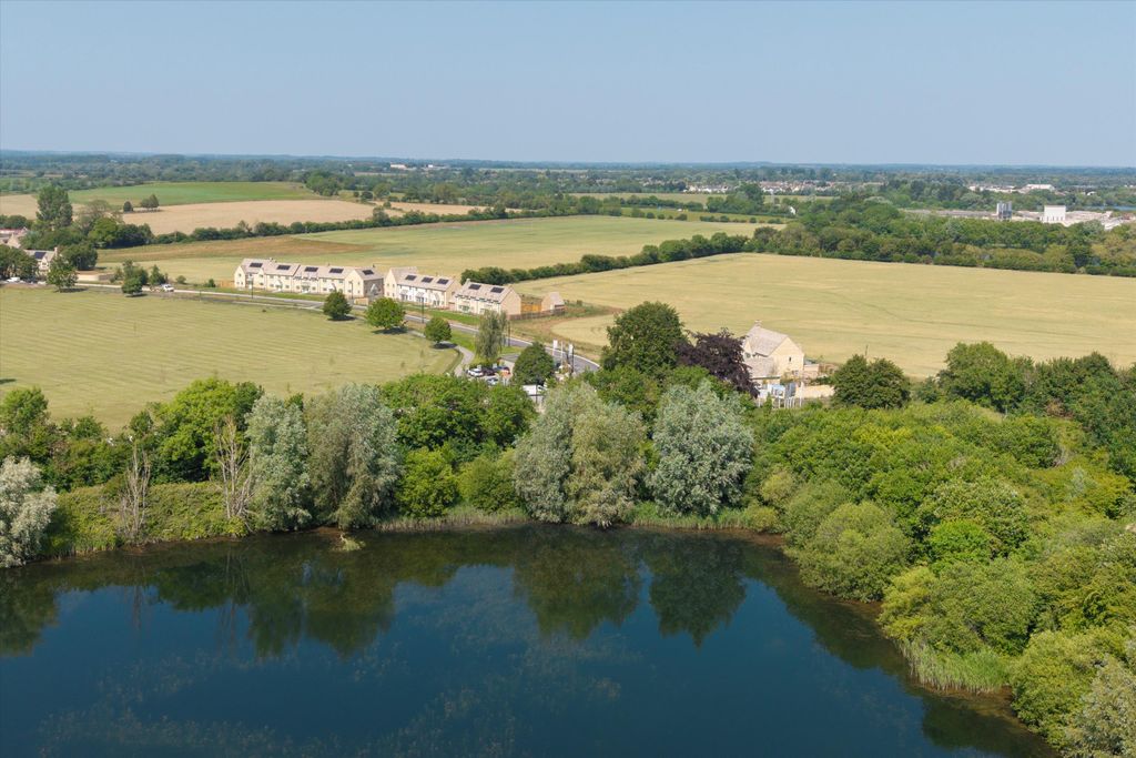 Additional image 8 of 5 bed detached house for saleKing's Water, Spine Road West, Ashton Keynes, Cirencester SN6